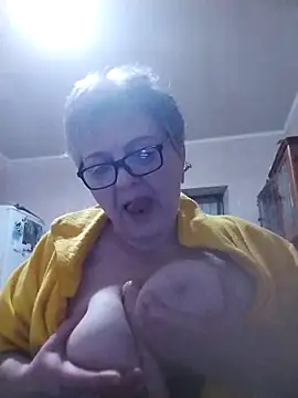 MillanaOcean online show from 12/01/25, 10:15