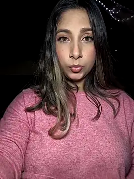 Snapshot of Catalina_ramos chatting on 12/19/25, 05:03 Catalina ramos online show from 12/19/25, 05:03