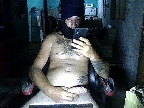 Snapshot of Pirulaibe23 chatting on 03/27/26, 05:02 Pirulaibe23 online show from 03/27/26, 05:02