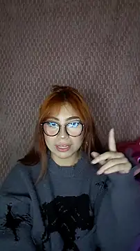 Snapshot of Miharu_ chatting on 11/25/25, 02:55 Miharu online show from 11/25/25, 02:55