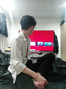 twtung tung online show from 11/30/25, 04:33