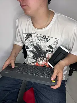 Snapshot of Daisuke_01 chatting on 02/12/26, 03:12 Daisuke 01 online show from 02/12/26, 03:12