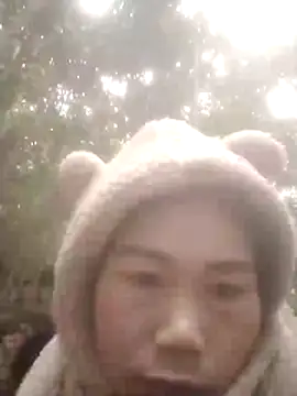 meganmeo online show from 12/05/25, 12:19