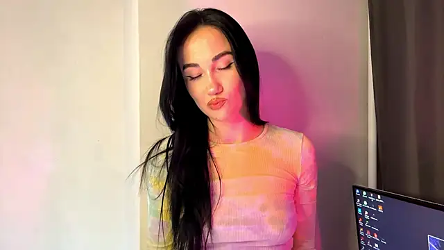 Beautyofnlka online show from 11/29/25, 02:53