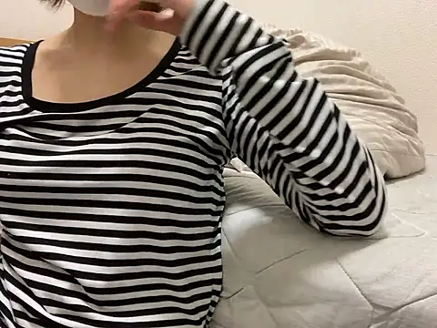 Omame no Yuwaku online show from 07/13/26, 11:46