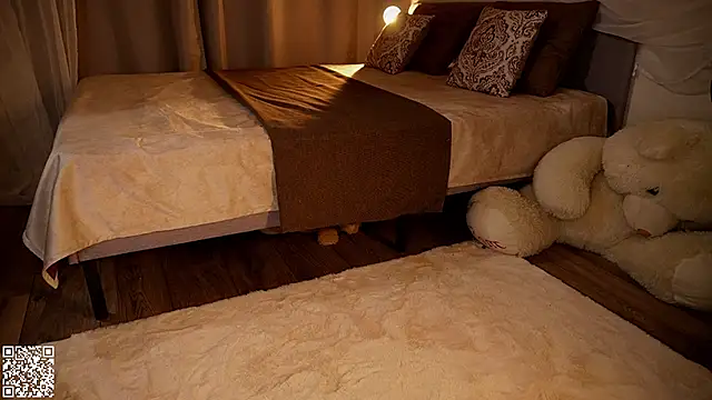 iamclaire online show from 11/28/25, 05:26