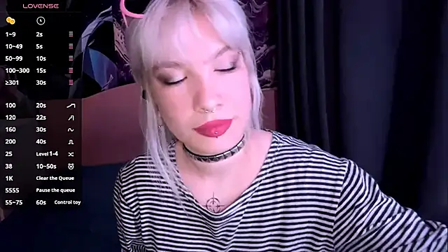 LolaDollyMur online show from 11/23/25, 08:08