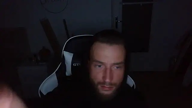 BonnieundKlyde online show from 12/05/25, 12:41