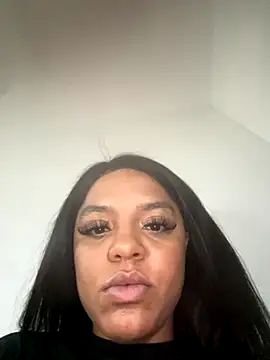 Snapshot of xoeewinters chatting on 11/29/25, 02:53 xoeewinters online show from 11/29/25, 02:53