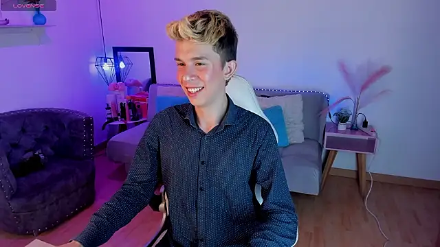 Juaan Diick online show from 02/10/26, 05:17