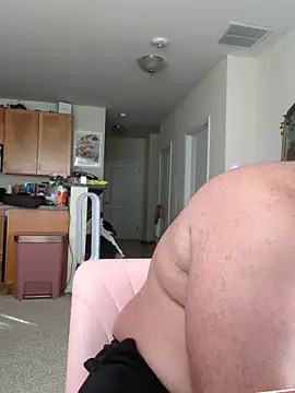 Snapshot of BigBearforCuddles chatting on 04/22/26, 10:44 BigBearforCuddles online show from 04/22/26, 10:44
