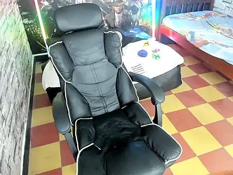 jay orange online show from 11/28/25, 07:27