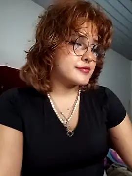 alisson indraa online show from 04/19/26, 03:06