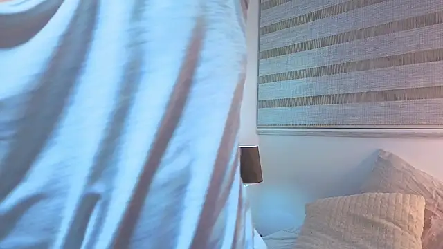 Maxx cooper online show from 11/25/25, 01:38