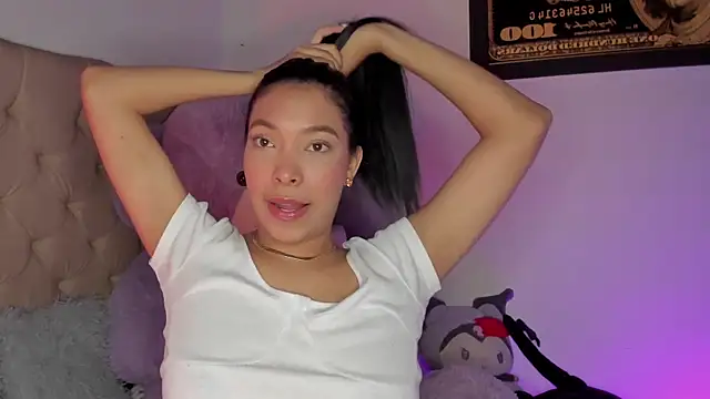 KarolRojas 22 online show from 03/22/26, 04:49