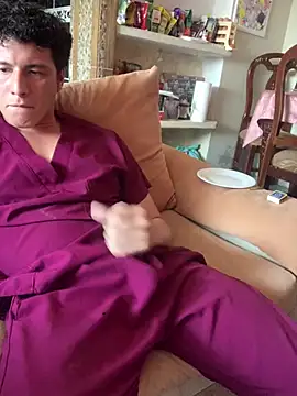 angelxxx95 online show from 04/06/26, 06:09