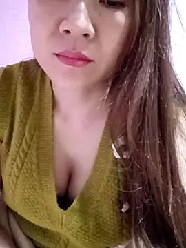 Lily-ross22 online show from 11/28/25, 07:44