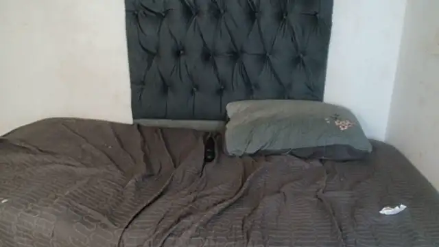 Ciara-Mia online show from 02/14/26, 04:15