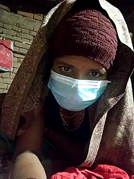 Curvy Vamikaa online show from 12/05/25, 03:09