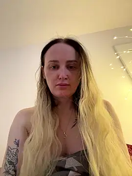 TomilaSi online show from 01/11/26, 02:11