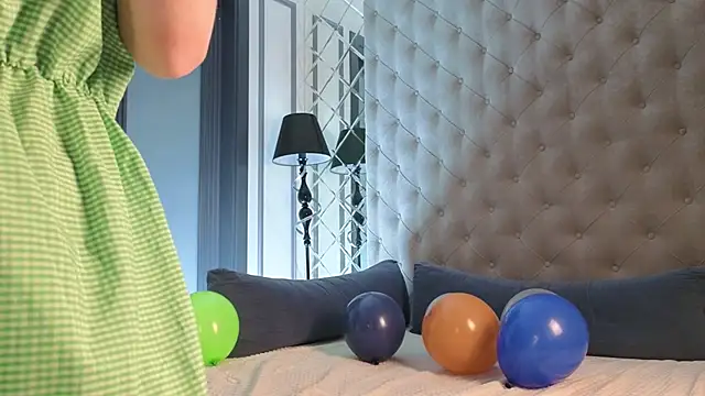 SharaSauer online show from 02/28/26, 01:06