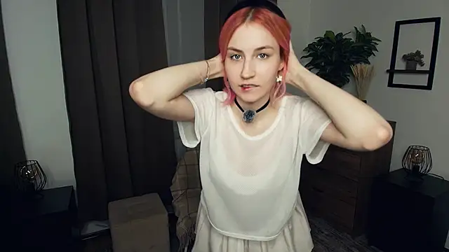 JenaePilkenton online show from 12/03/25, 08:45