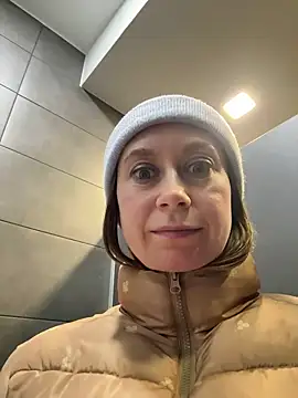 Brooke lover online show from 04/09/26, 06:19