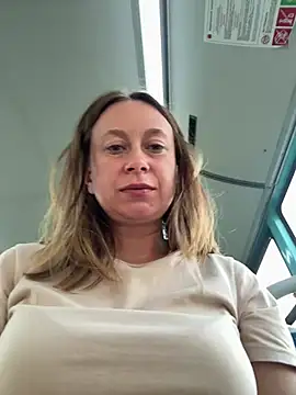 Brooke lover online show from 06/30/26, 06:53
