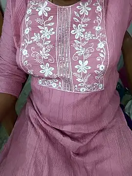 vedhasree online show from 04/27/26, 02:04