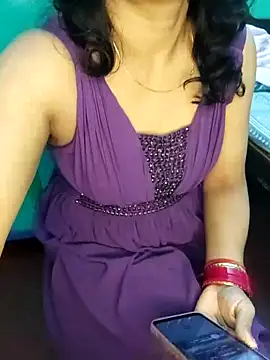 Snapshot of Myraajii chatting on 03/11/26, 06:03 Myraajii online show from 03/11/26, 06:03