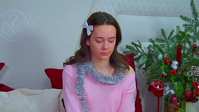 LilyLanes online show from 12/04/25, 08:01