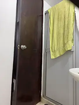 Miia moonn online show from 01/17/26, 11:08