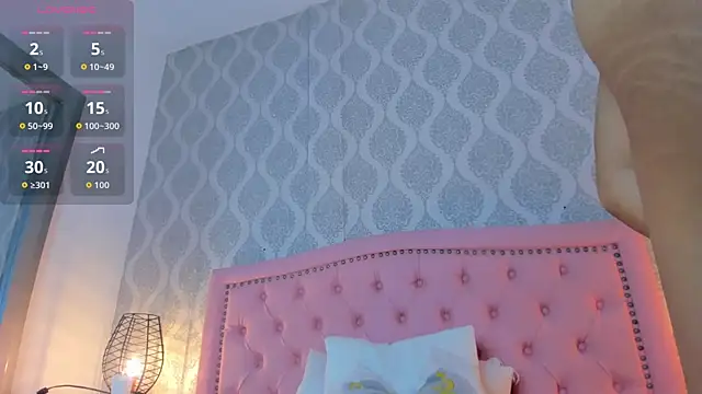 emma scott 7 online show from 04/01/26, 01:41