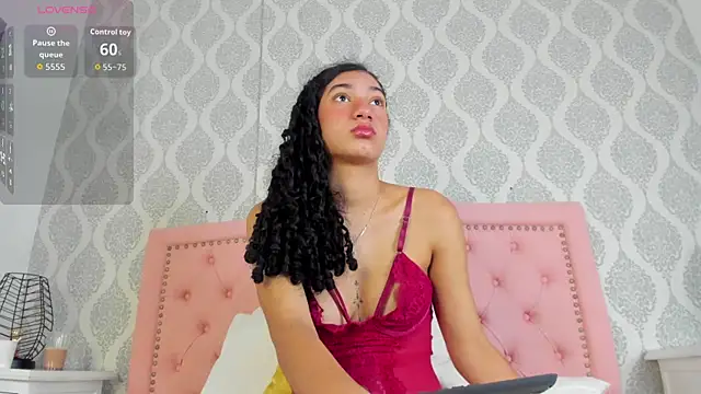 emma scott 7 online show from 04/18/26, 11:36