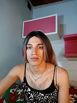 foxxy lee13 online show from 12/15/25, 08:51