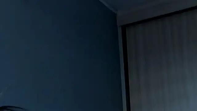 Snapshot of SaraAndrade_ chatting on 07/06/26, 07:05 SaraAndrade online show from 07/06/26, 07:05