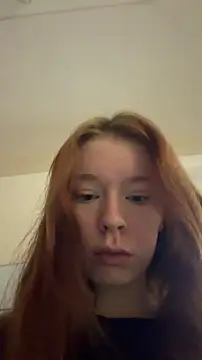 eva aria online show from 04/17/26, 12:35