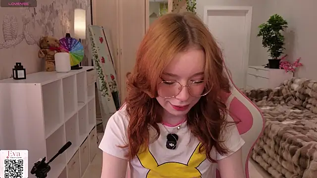 eva aria online show from 06/29/26, 04:19