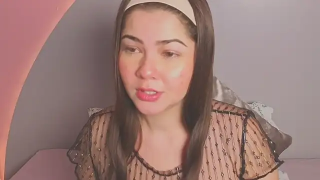 Snapshot of amyvans_ chatting on 05/29/26, 11:25 amyvans online show from 05/29/26, 11:25