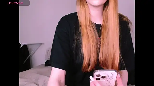  Milana Sparkl75  online show from 03/31/26, 08:31