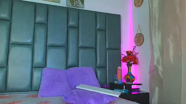 TashaNaughty4u online show from 02/07/26, 12:53