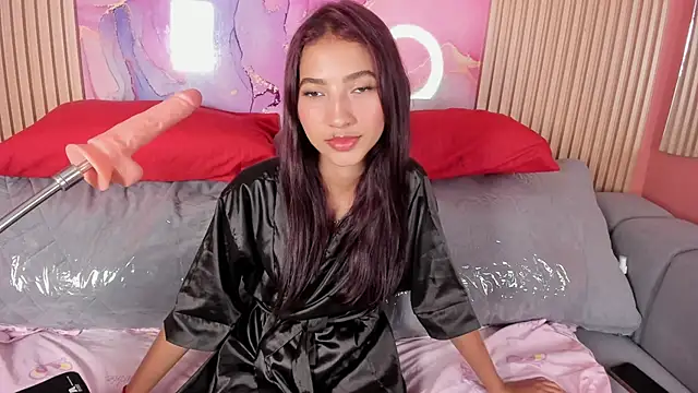 Maybeelin  online show from 11/26/25, 10:00