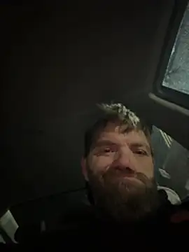 Snapshot of 25clouds chatting on 02/09/26, 10:30 25clouds online show from 02/09/26, 10:30