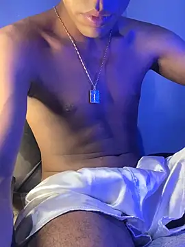 Snapshot of pablof5 chatting on 02/23/26, 10:40 pablof5 online show from 02/23/26, 10:40