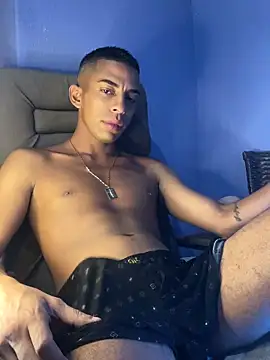 Snapshot of pablof5 chatting on 03/03/26, 12:06 pablof5 online show from 03/03/26, 12:06