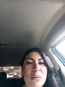 Snapshot of __Aysha chatting on 12/01/25, 04:01 Aysha online show from 12/01/25, 04:01