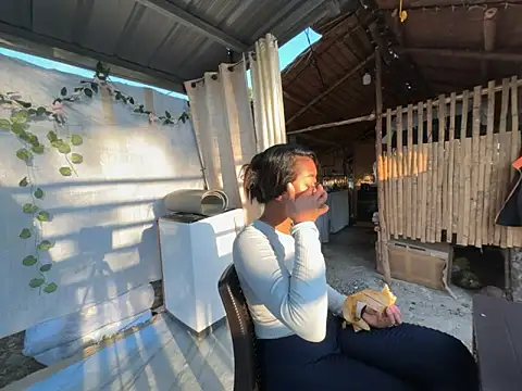 Juliet official pro online show from 04/02/26, 10:40