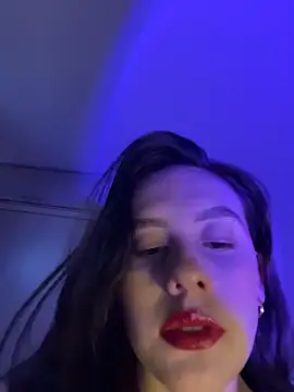 Samantafoxx  online show from 04/07/26, 12:55