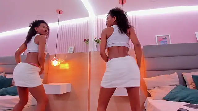 Snapshot of keira_river chatting on 12/01/25, 09:20 keira river online show from 12/01/25, 09:20