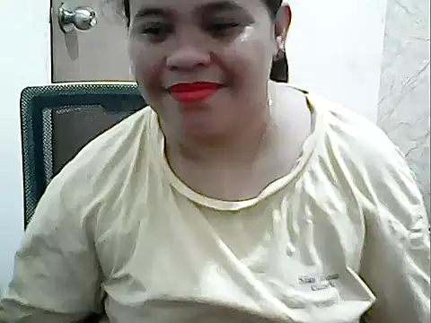 Snapshot of cutechubby chatting on 04/23/26, 12:29 cutechubby online show from 04/23/26, 12:29